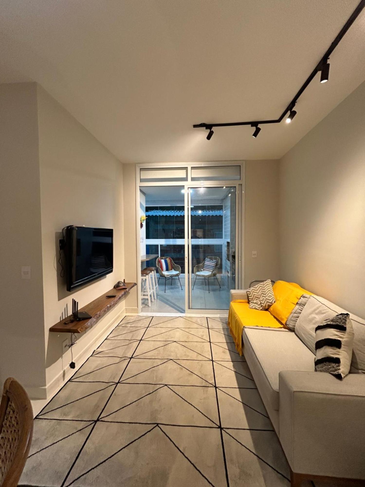 Apartment Toninhas 112 - Exclusivo